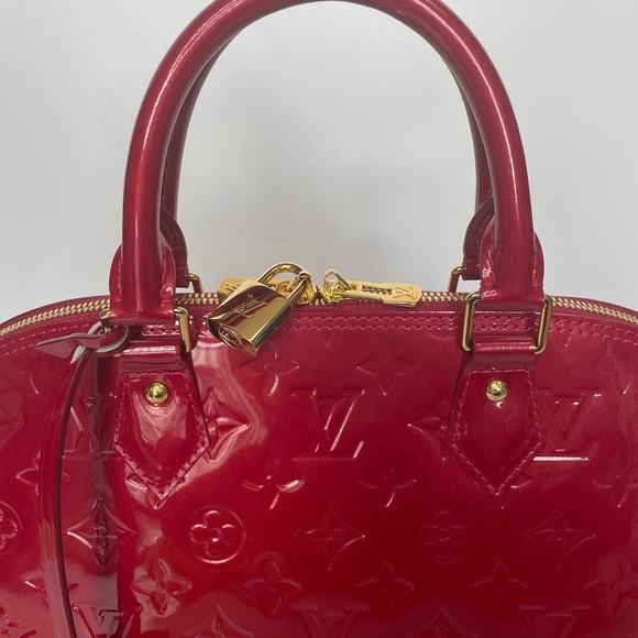 LOUIS VUITTON | ALMA PM VERNIS | CERISES - Picture 4 of 15